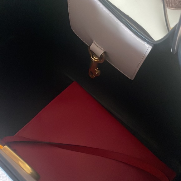 Valentino Garavani Pink Pebbled Leather VLogo Escape Medium Tote Bag New - Picture 5 of 10